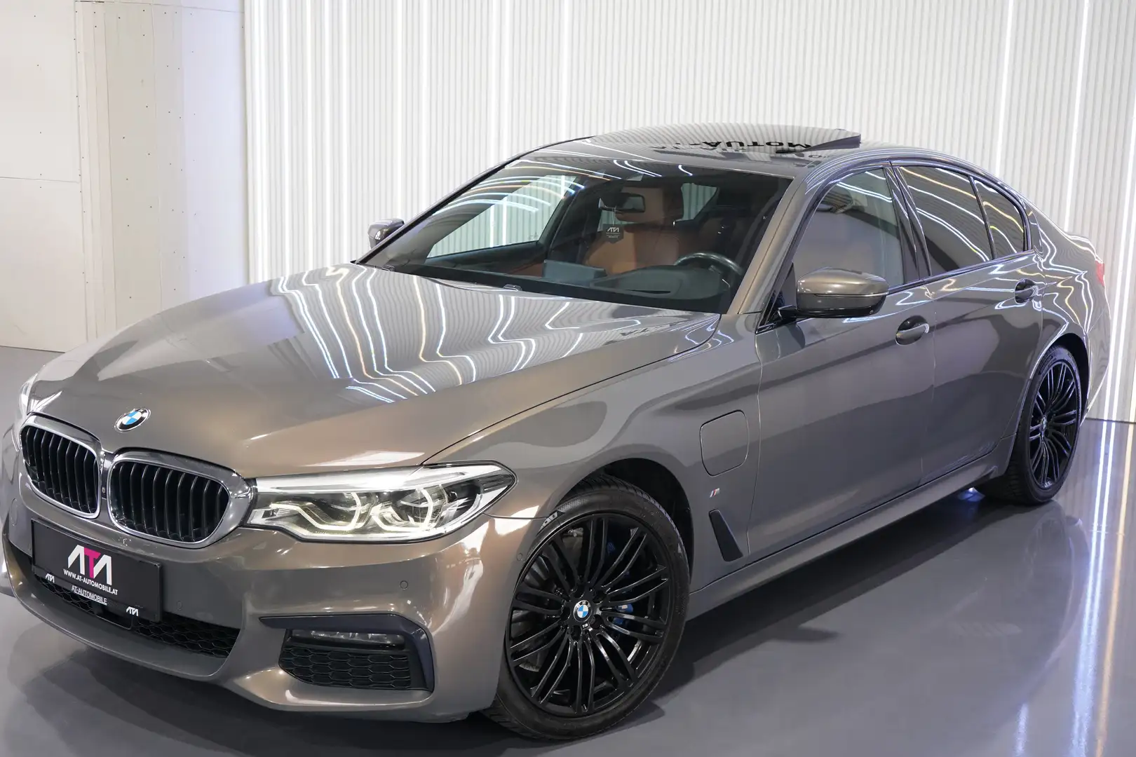 BMW 530 530 e M Sport Braun - 2