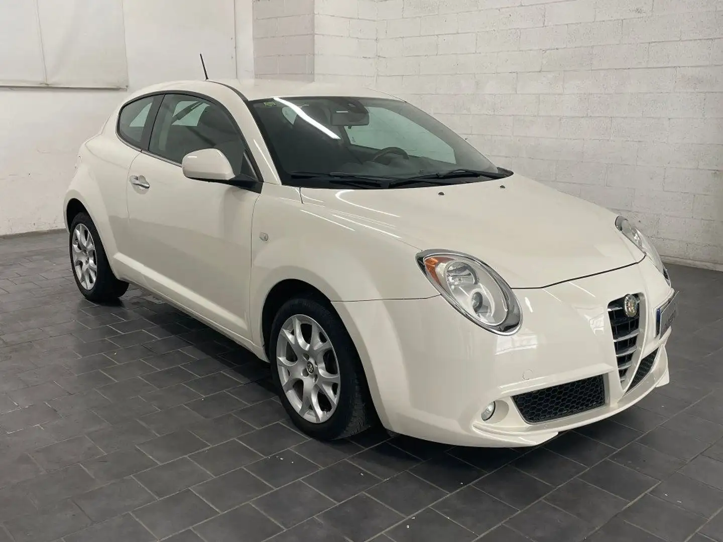 Alfa Romeo MiTo 1.4 105 CV M.air - UNIPRO Blanc - 1