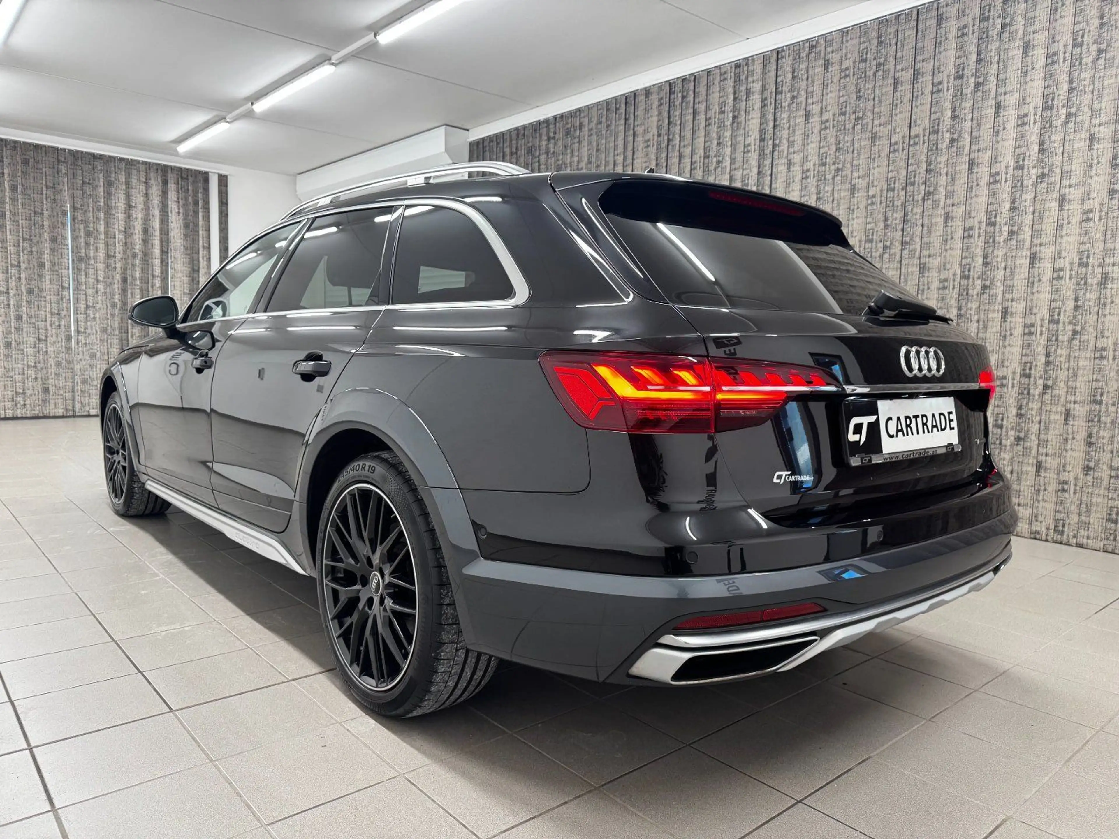 Audi A4 allroad A4 40 allroad quattro 2.0 TDI /LED/VIRTUAL/ACC/NA — photo 6