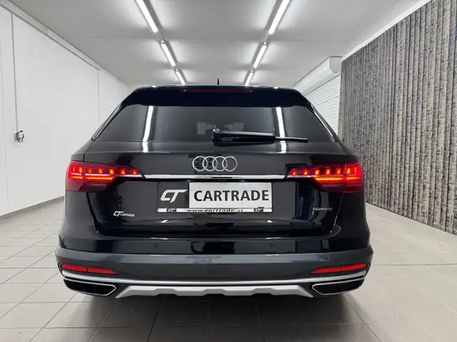 Audi A4 view 8