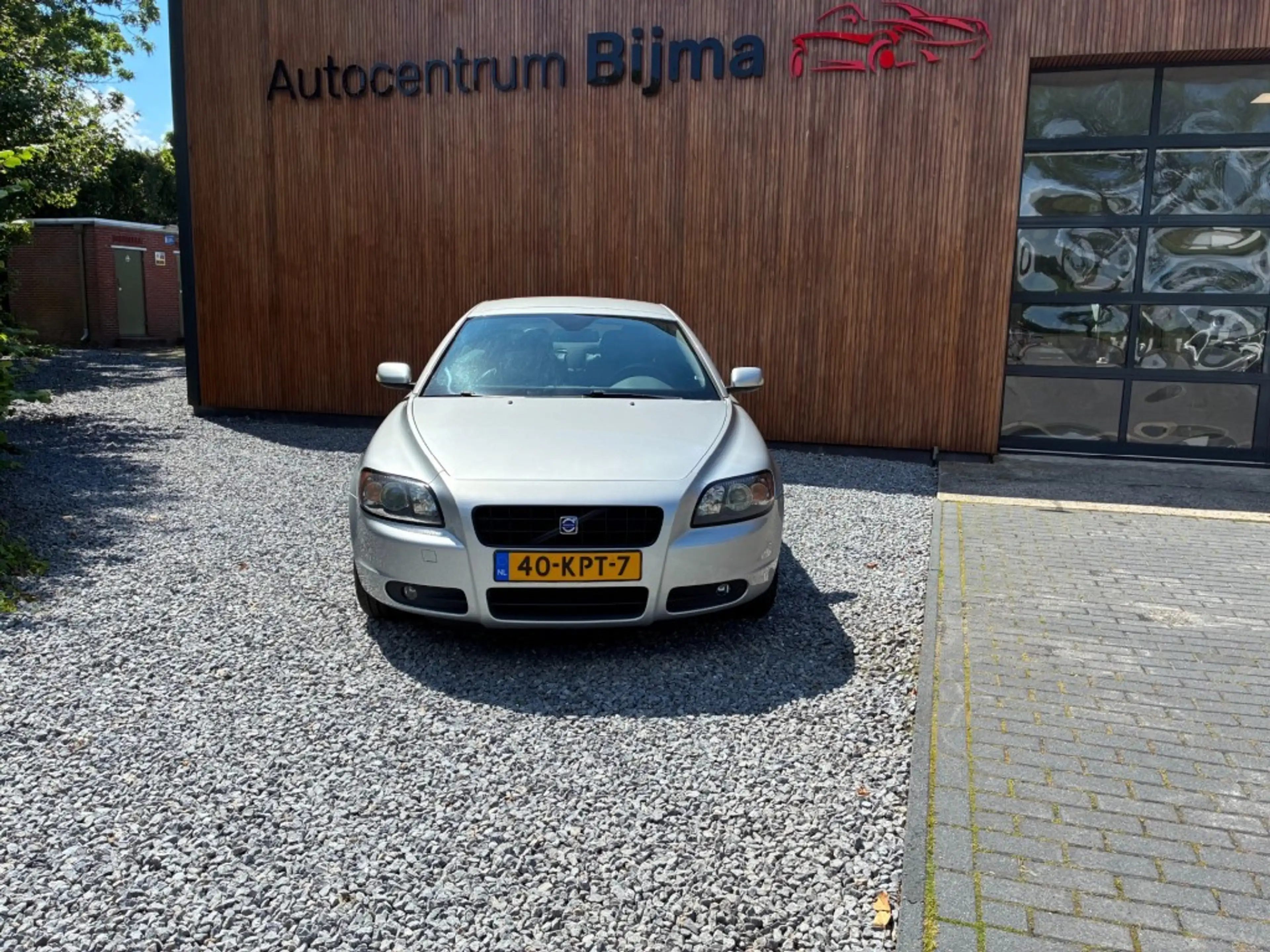 Volvo C70 2.4i Kinetic — photo 4