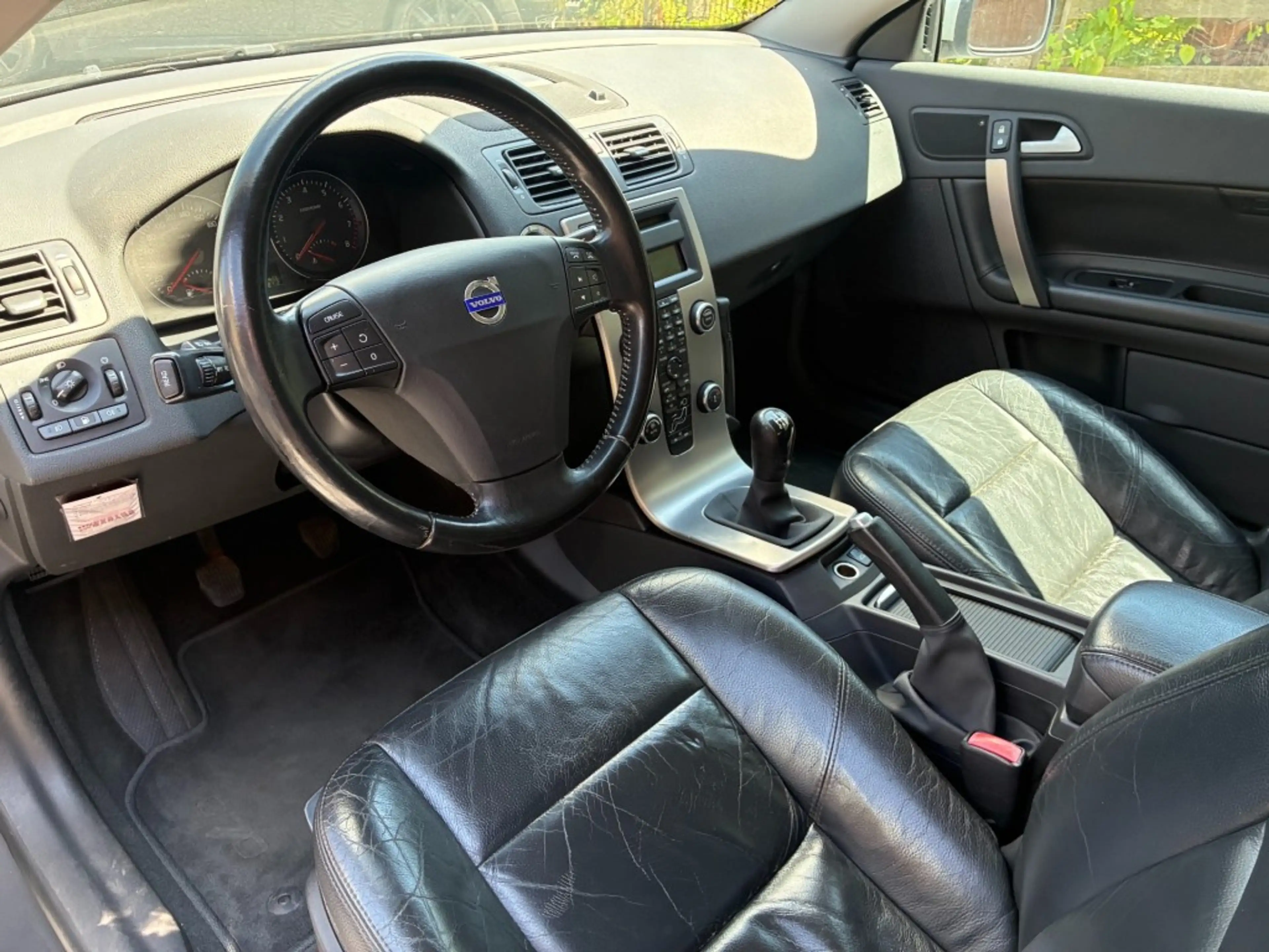 Volvo C70 2.4i Kinetic — photo 3