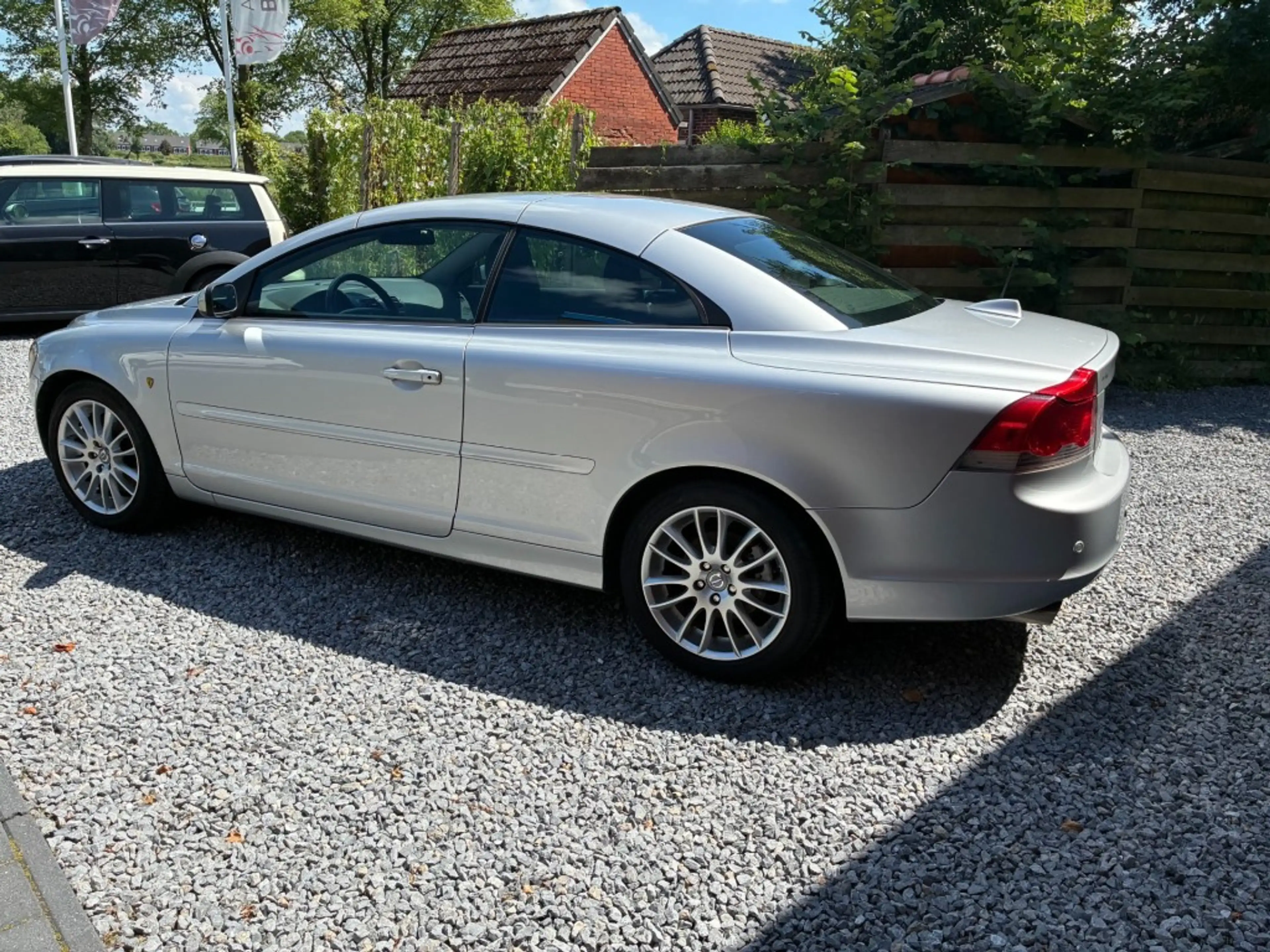 Volvo C70 2.4i Kinetic — photo 6