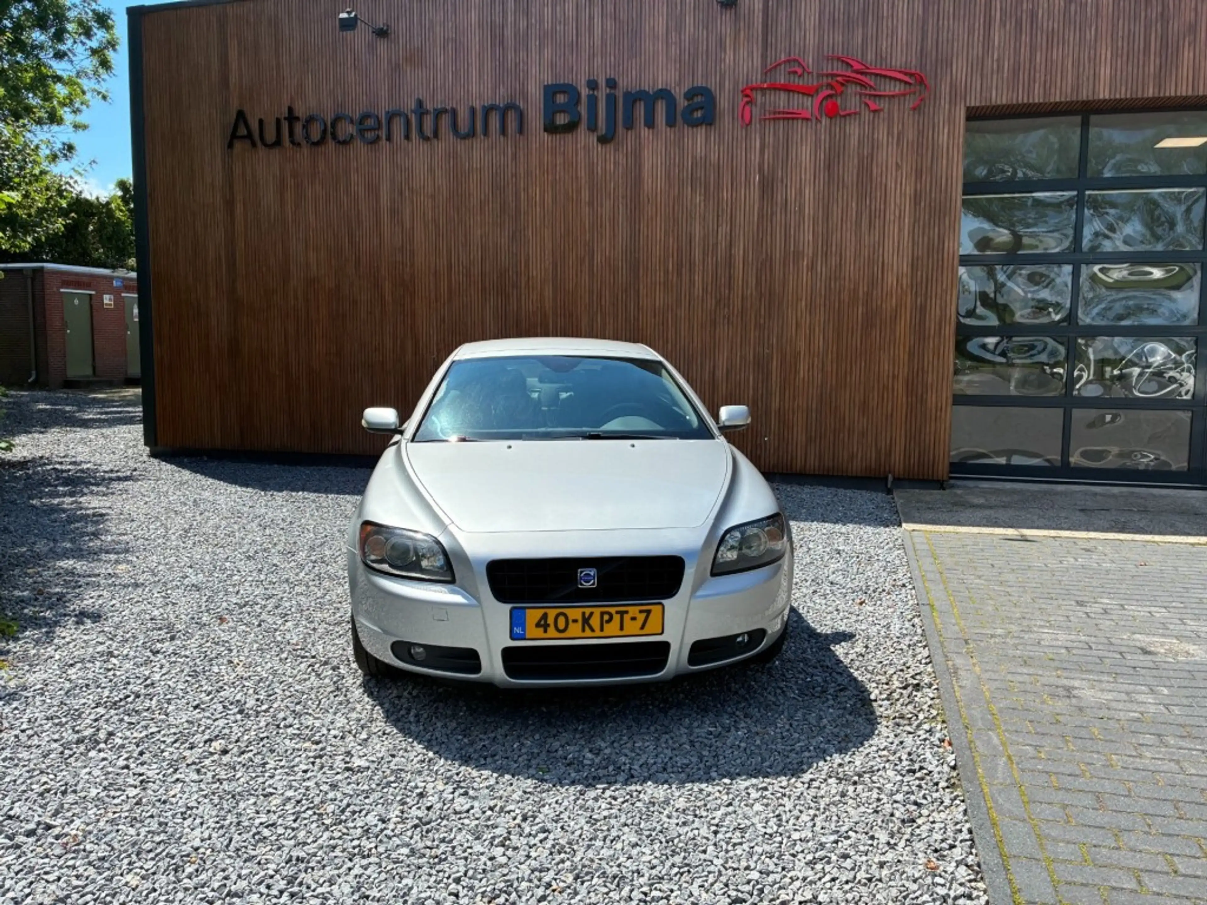 Volvo C70 2.4i Kinetic — photo 12