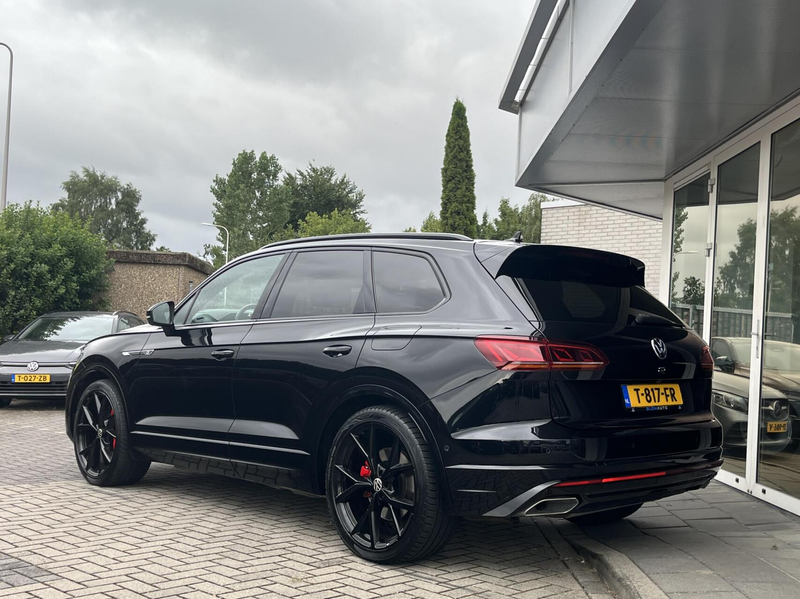 Volkswagen Touareg 3.0 TSi 4M R-LINE 463PK PANO+TREKH+ACC — photo 8