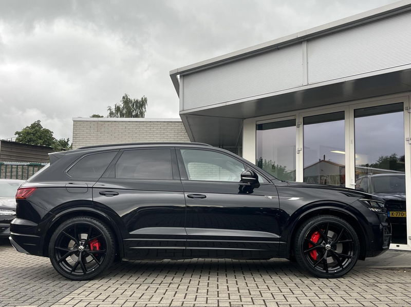 Volkswagen Touareg 3.0 TSi 4M R-LINE 463PK PANO+TREKH+ACC — photo 3