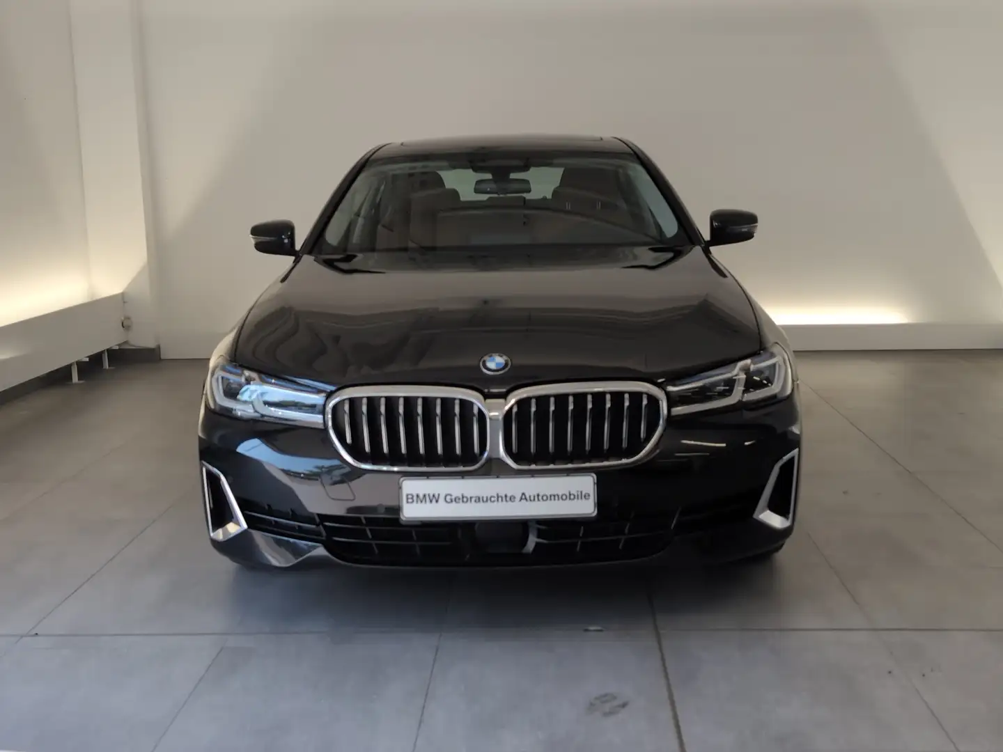 BMW 520 d Limousine Luxury Line Laser/DAB/SHZ HiFi/DAB/Pan Schwarz - 2