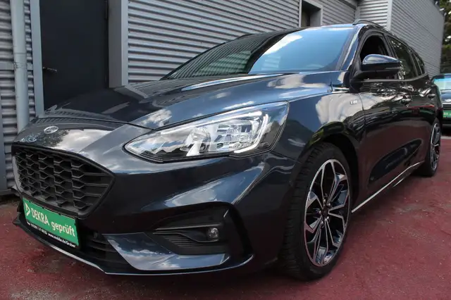 Ford Focus TURNIER ST LINE HYBRID KLIMA NAVI KAMERA