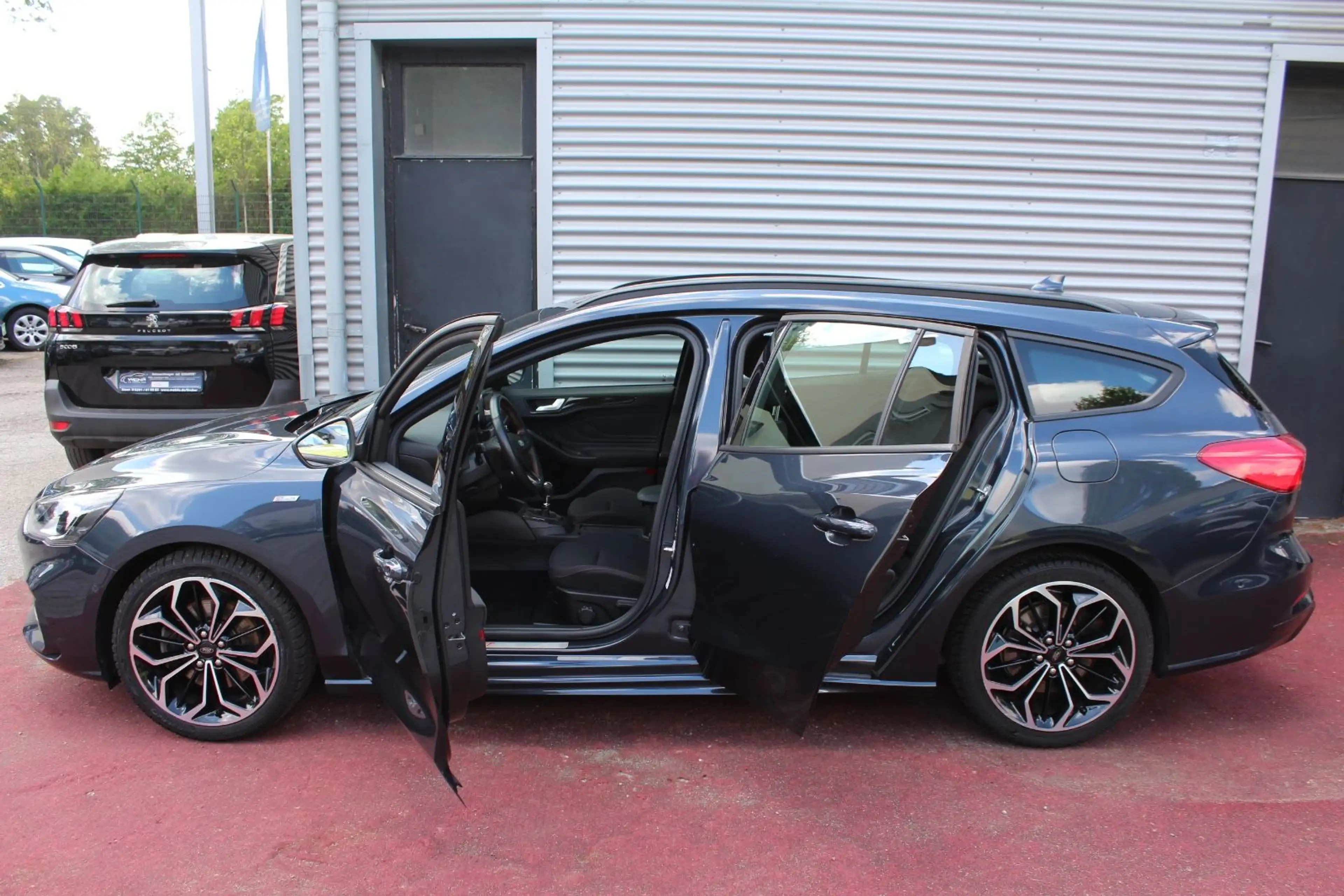 Ford Focus FOCUS TURNIER ST-LINE HYBRID KLIMA NAVI KAMERA — photo 7