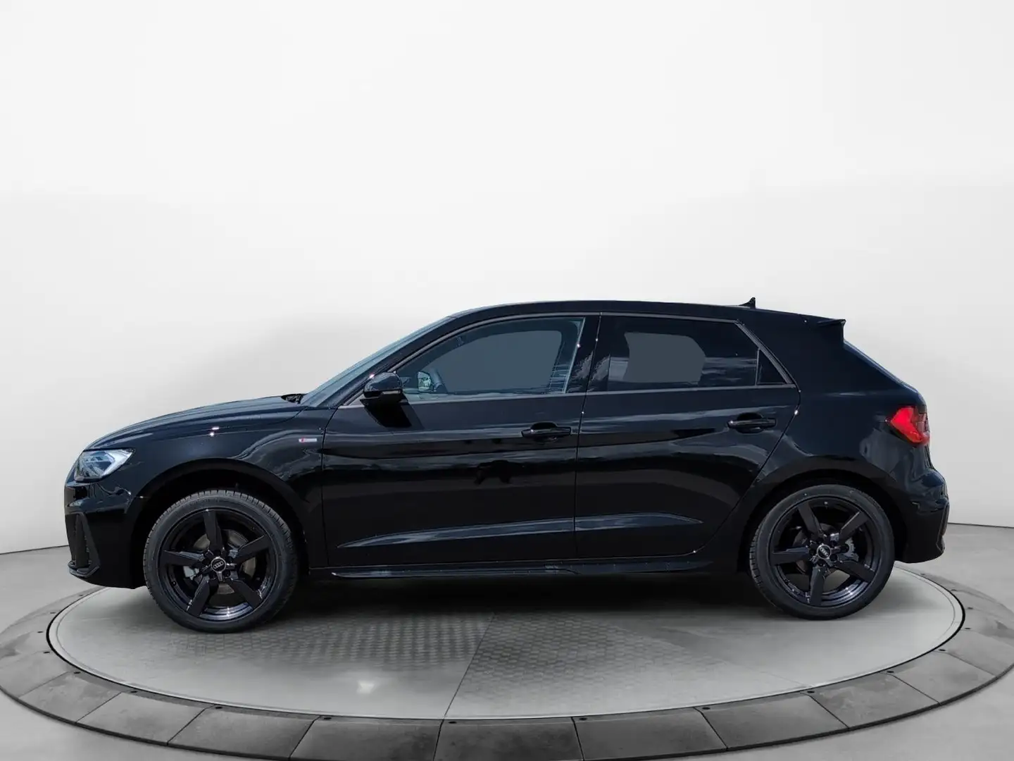 Audi A1 S line 30 TFSI 85(116) kW(PS) S tro Nero - 2