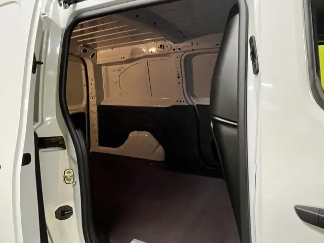 Citroen Berlingo view 5