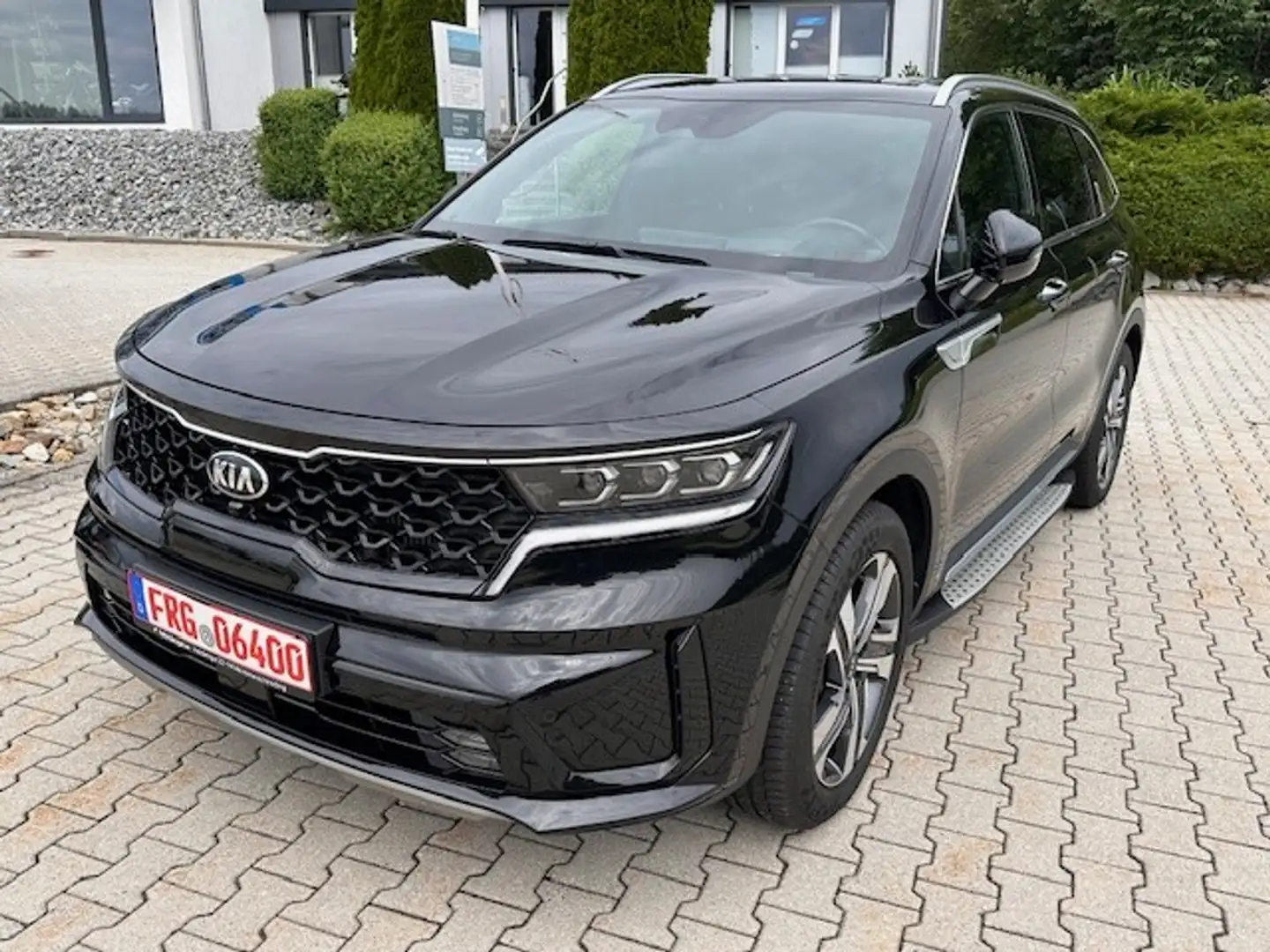 Kia Sorento 1.6 T-GDI 4WD Platinum *AHK*NAVI*ACC*HUD*LED*DHZ*K Schwarz - 1