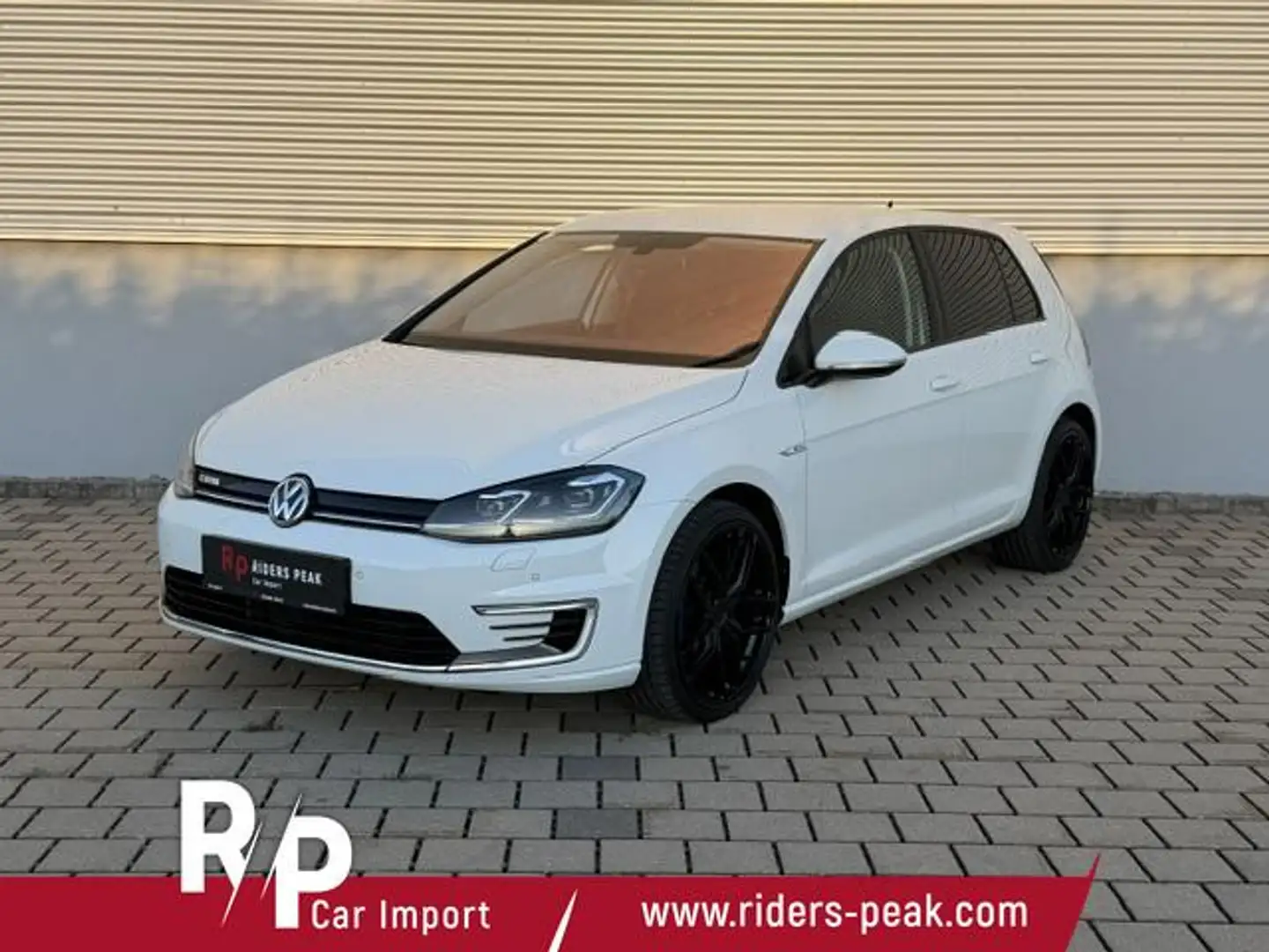 Volkswagen e-Golf 136 PS/Wärmepumpe/HU+AU NEU/TOP ZUSTAND!!! Weiß - 1