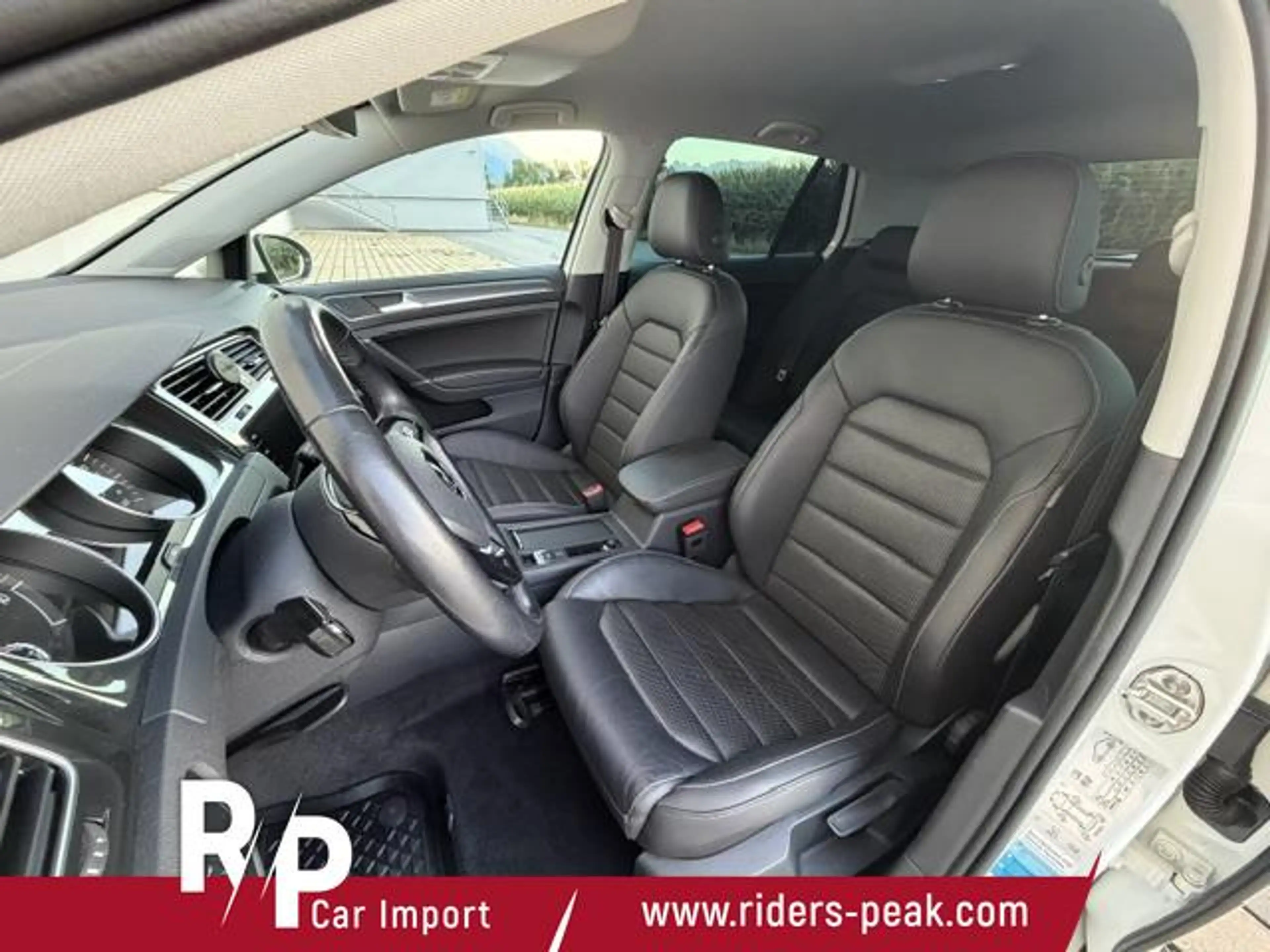 Volkswagen e-Golf 136 PS/Wärmepumpe/19" Alu S.+17" W./HU+AU NEU/5... — photo 11