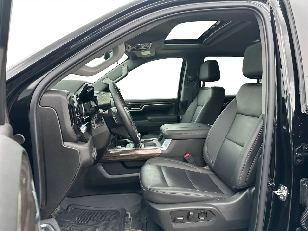 Chevrolet Silverado 1500 снимка Chevrolet Silverado 1500