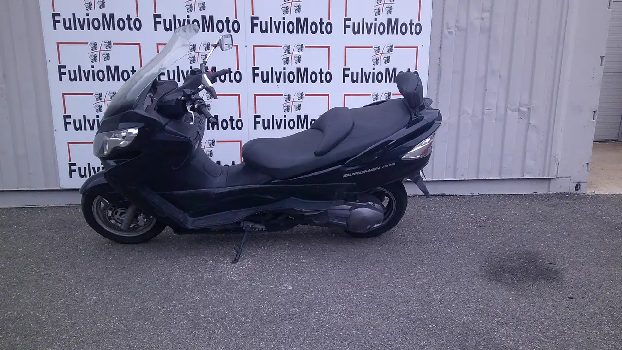 Suzuki Burgman 400
