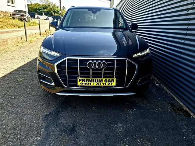 Audi Q5 view 6