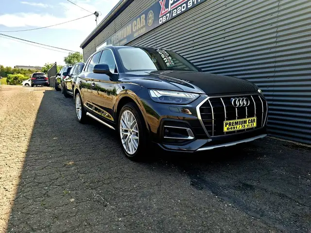 Audi Q5 view 5