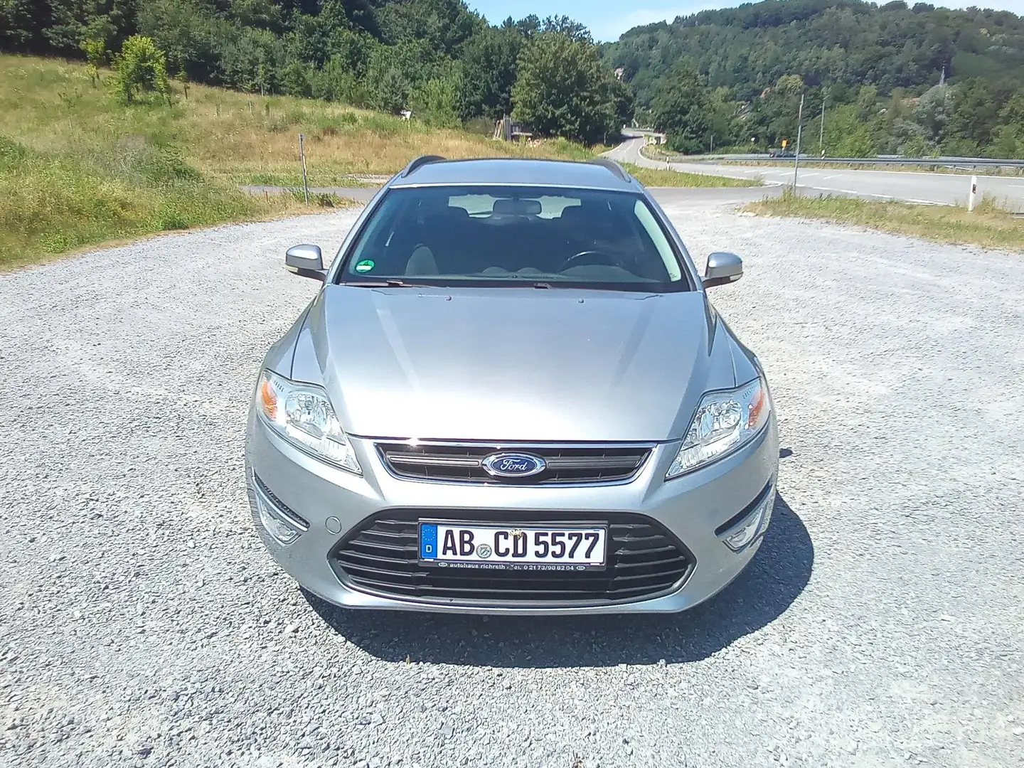 Ford Mondeo Mondeo Turnier 1.6 EcoBoost Grau - 2