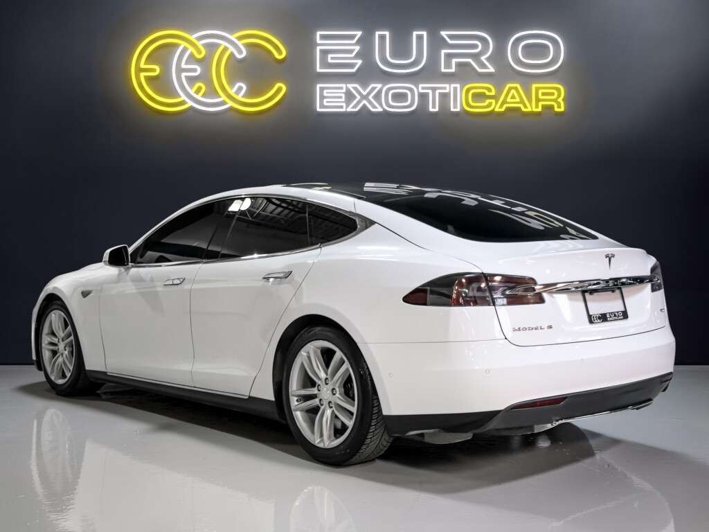 2016 Tesla Model S 70| DUAL MOTOR | 70KWH BATTERY INCLUDED | CONVENIE alt 4