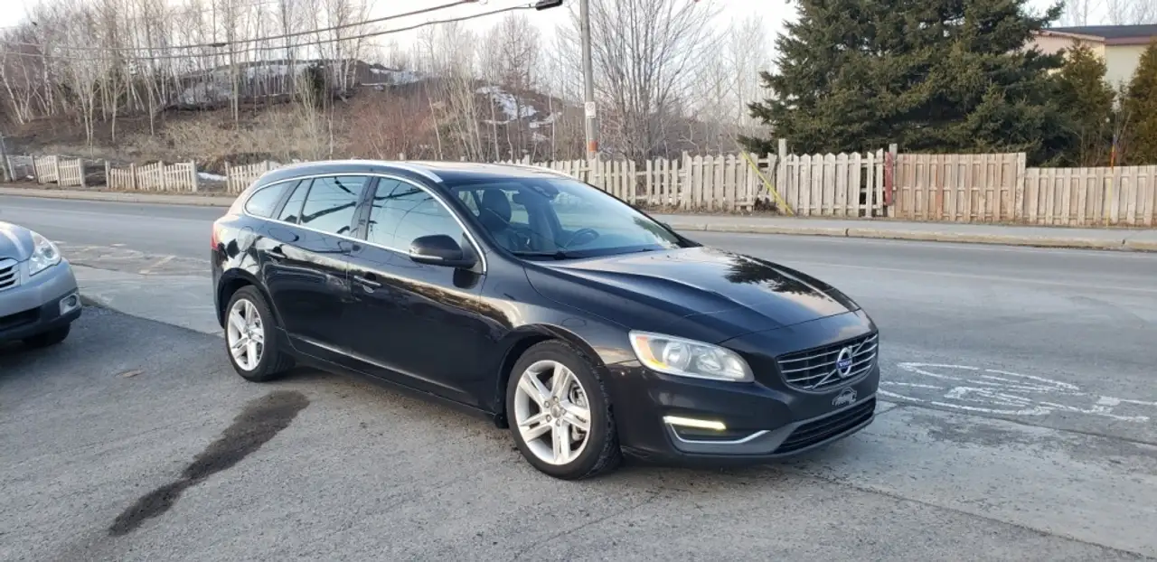 Volvo V60 снимка Volvo V60