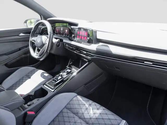 Volkswagen Golf view 10