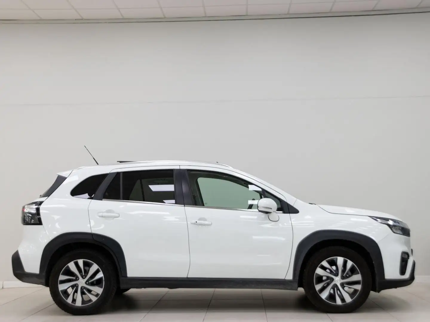 Suzuki SX4 S-Cross 1.4T GLX 4WD Mild Hybrid Blanco - 2