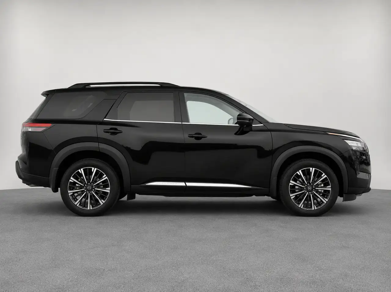 Nissan Pathfinder fotografie Nissan Pathfinder