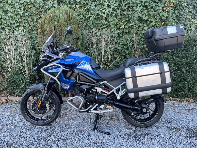 Triumph Tiger 1200 - foto 2