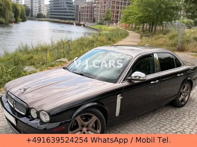 Jaguar XJ8 4.2 Liter Executive Sonderlack Bi Color