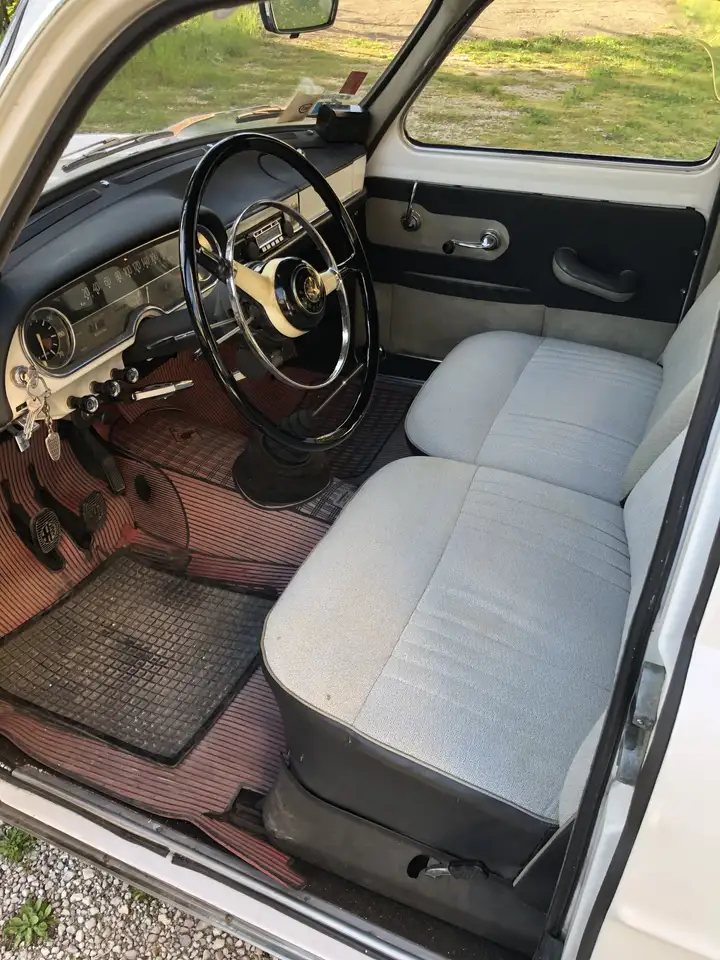 Alfa Romeo Giulietta Berlina TI, foto 3