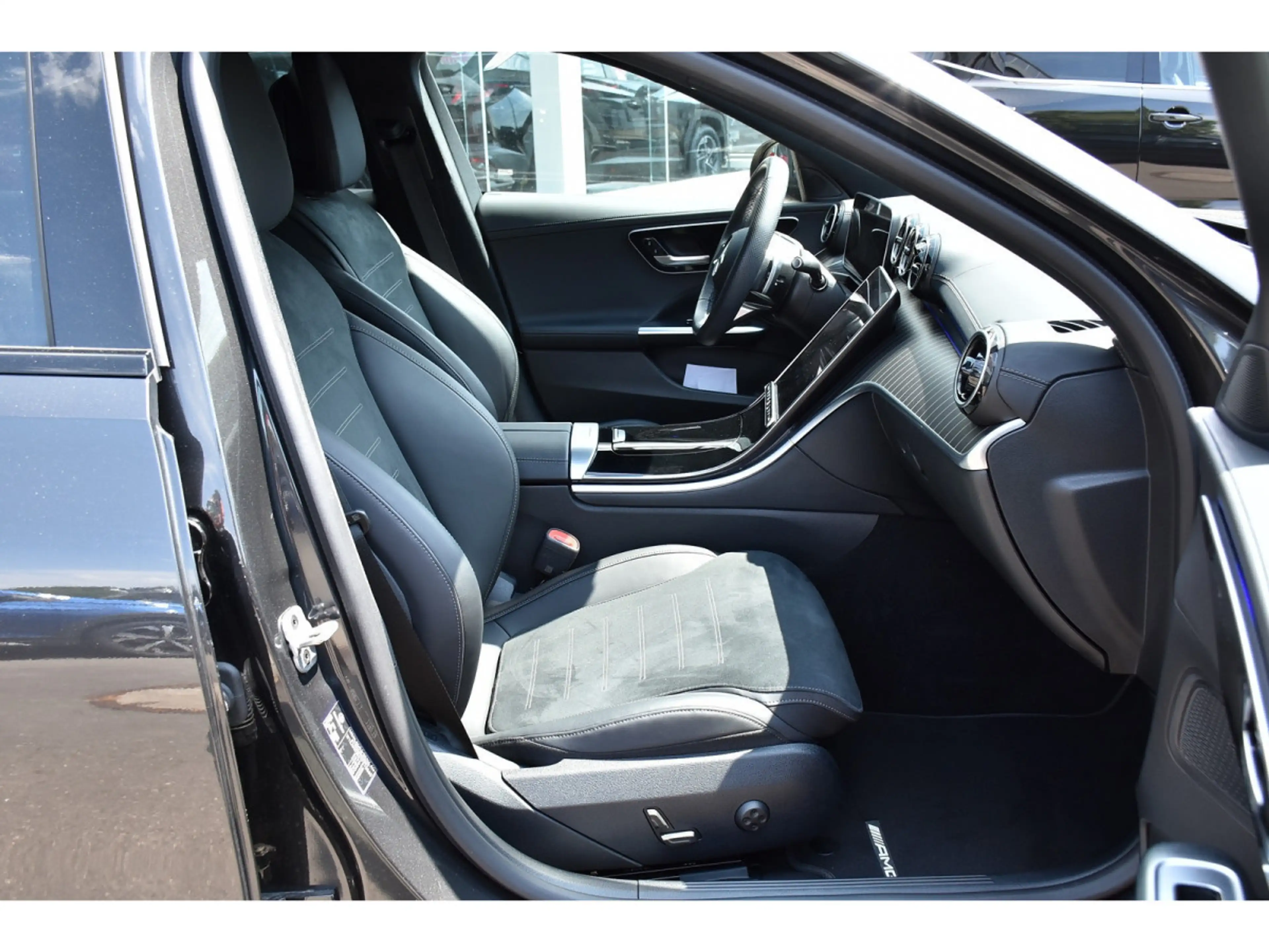 Mercedes-Benz C 300 de Break AMG Line 9G-Tronic ACC LANE SIDE CAM 1° M — photo 8