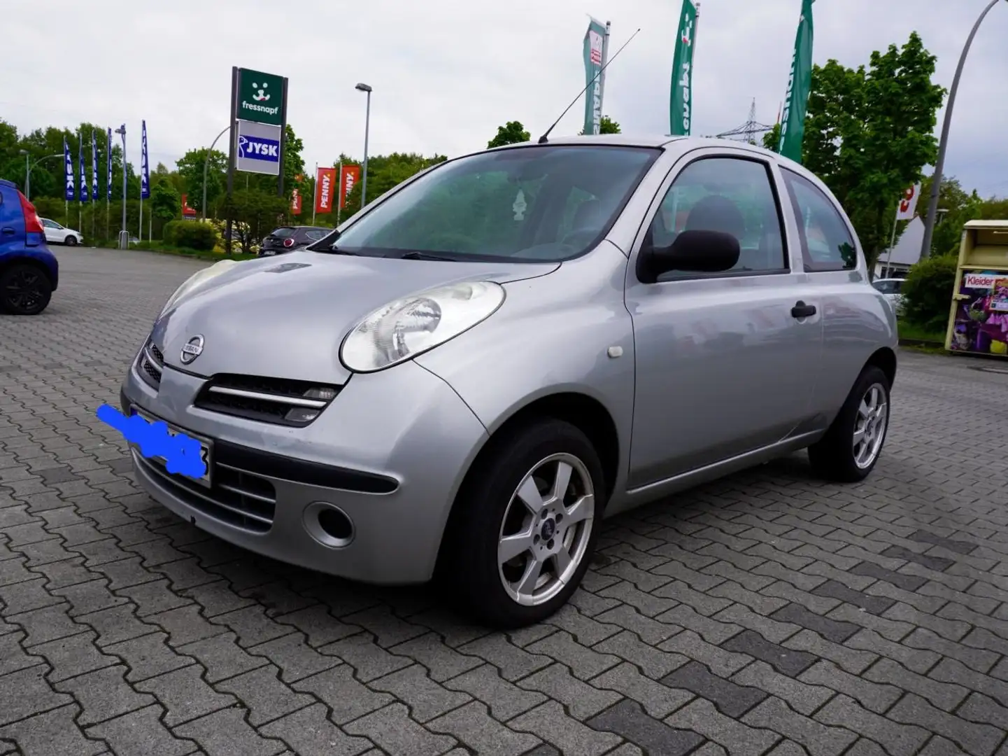 Nissan Micra Micra 1.2 City Silber - 1