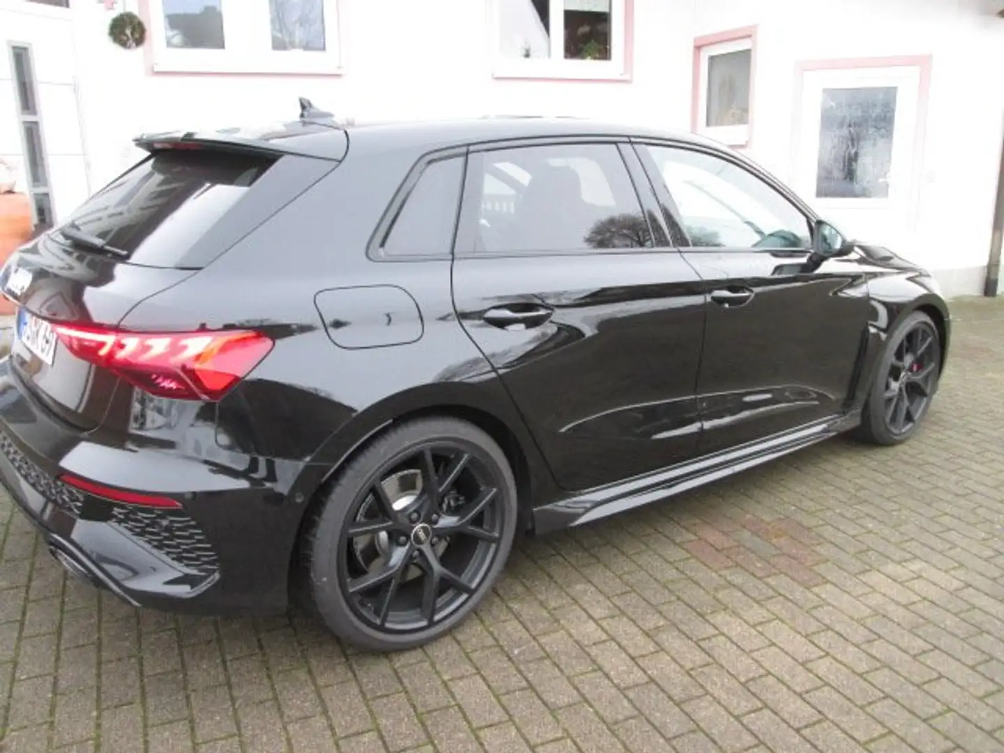 Audi RS3 RS3 TFSI Sportback quattro S tronic Schwarz - 2