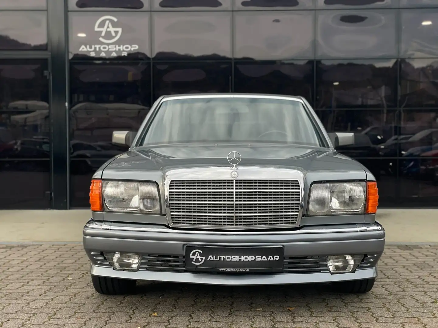 Mercedes-Benz S 300 SE/AUTOMATIK//KLIMA/H-KENNZEICHEN Grau - 2