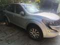 Mahindra XUV500 XUV 500 W8 Silber - thumbnail 3