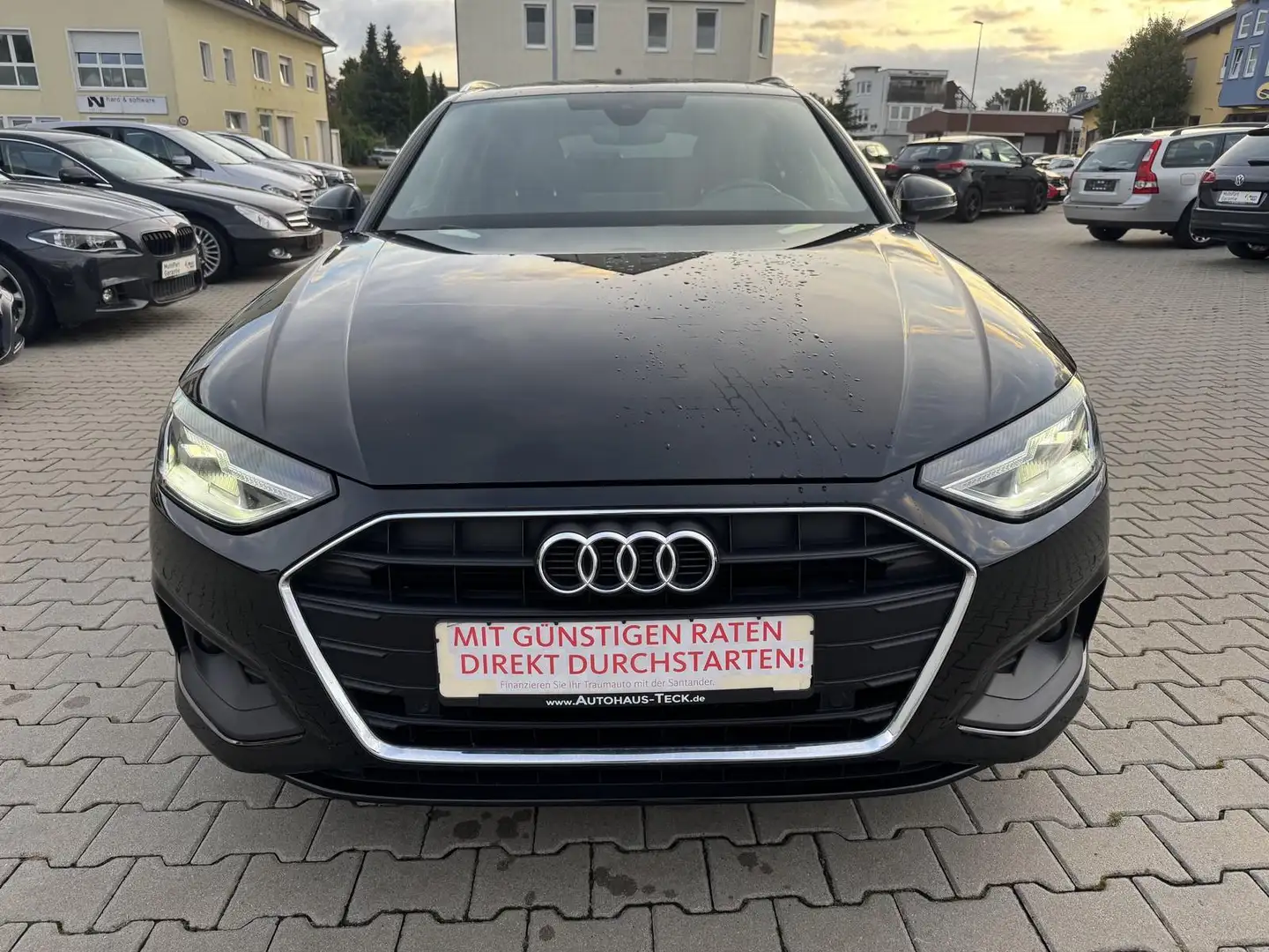 Audi A4 Avant 30 TDI ''advanced'' /1.Hand/AHK/NAVI/SHZ Noir - 2