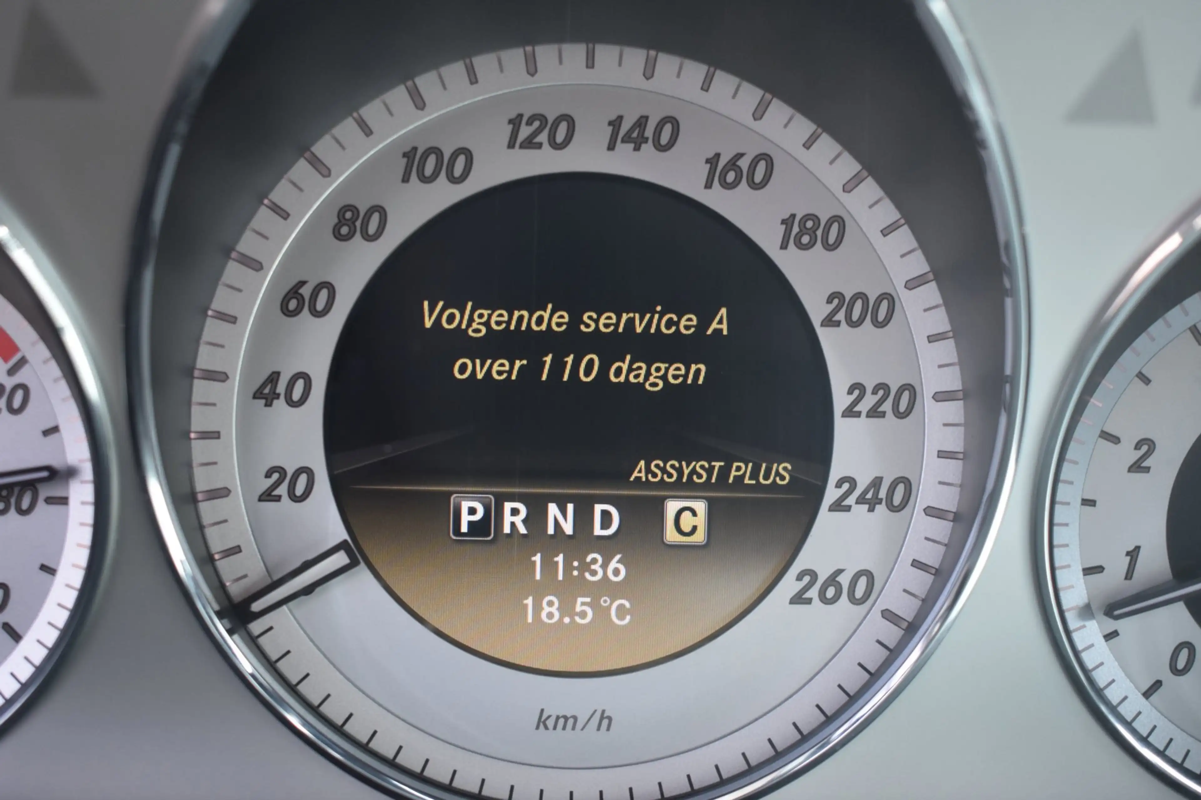 Mercedes-Benz C 350 Elegance '08 Xenon Clima NAvi Leder Cruise — photo 15