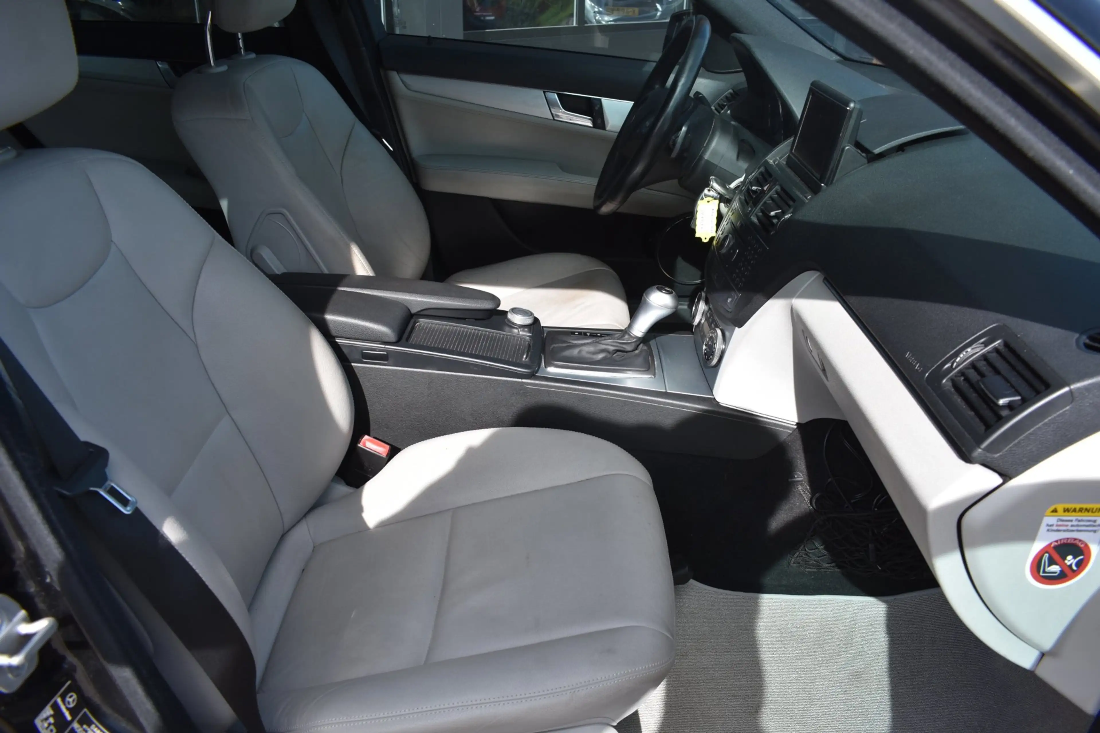 Mercedes-Benz C 350 Elegance '08 Xenon Clima NAvi Leder Cruise — photo 4