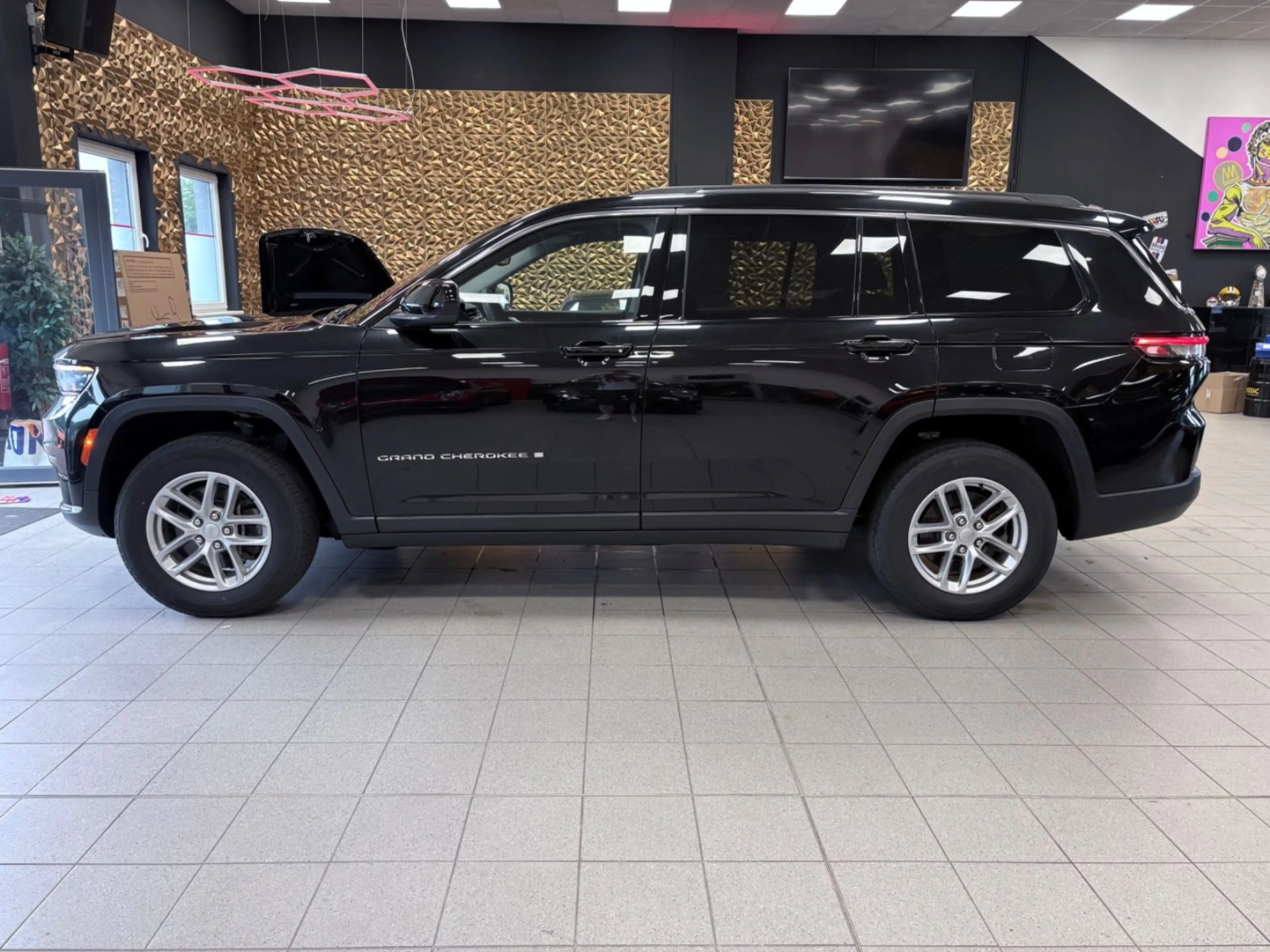 Jeep Grand Cherokee Lang/7-Sitzer/ACC/LED/Top — photo 4