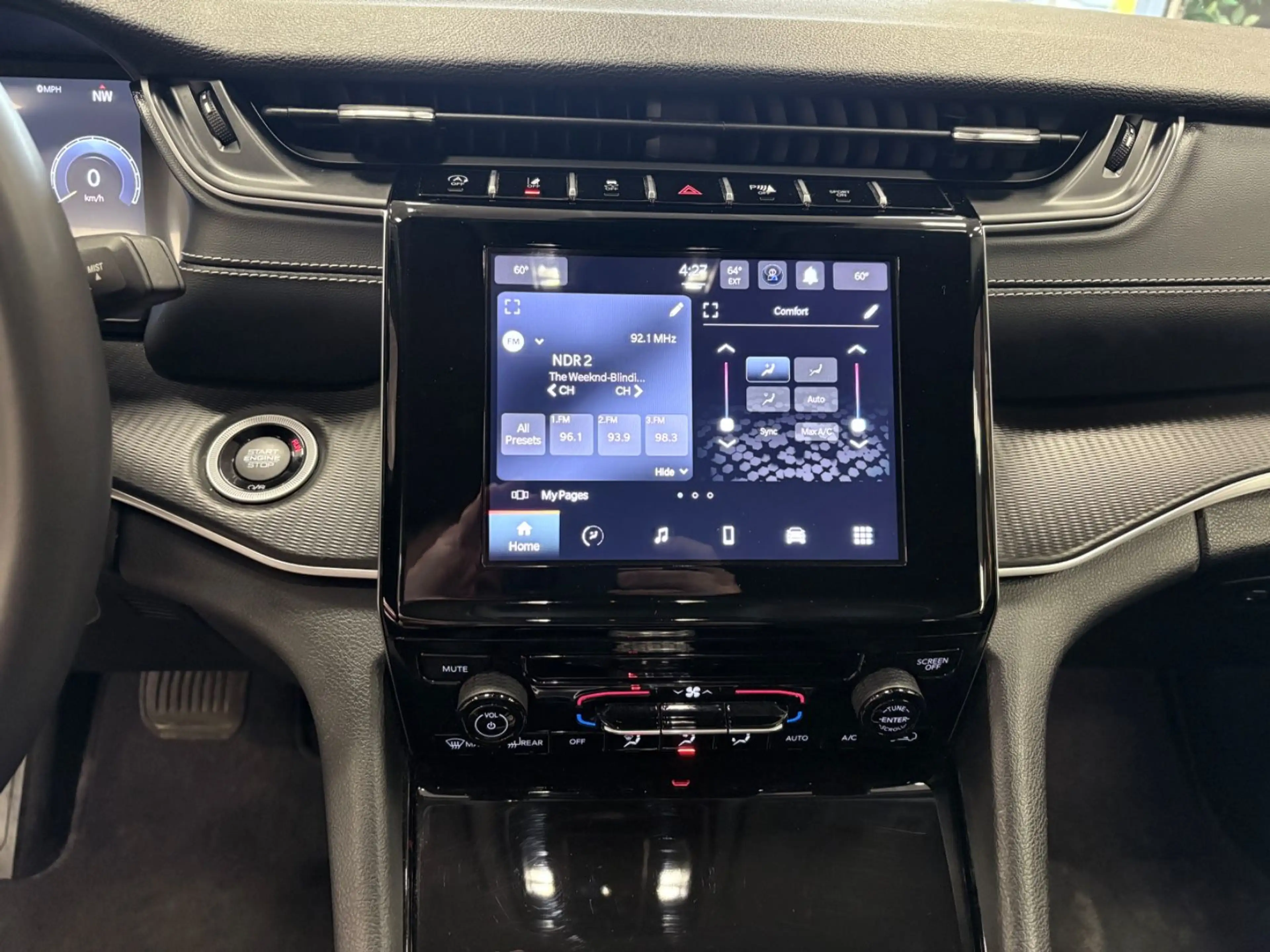 Jeep Grand Cherokee Lang/7-Sitzer/ACC/LED/Top — photo 11