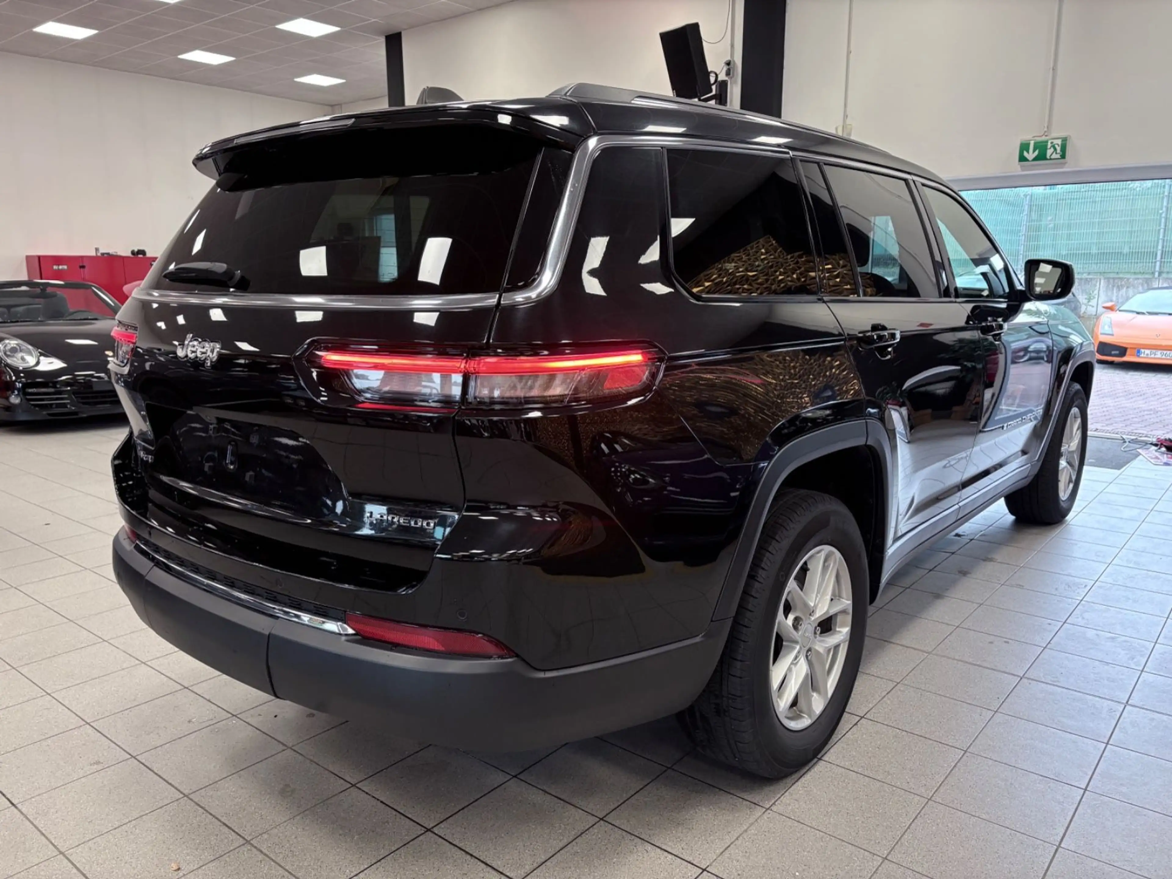 Jeep Grand Cherokee Lang/7-Sitzer/ACC/LED/Top — photo 7