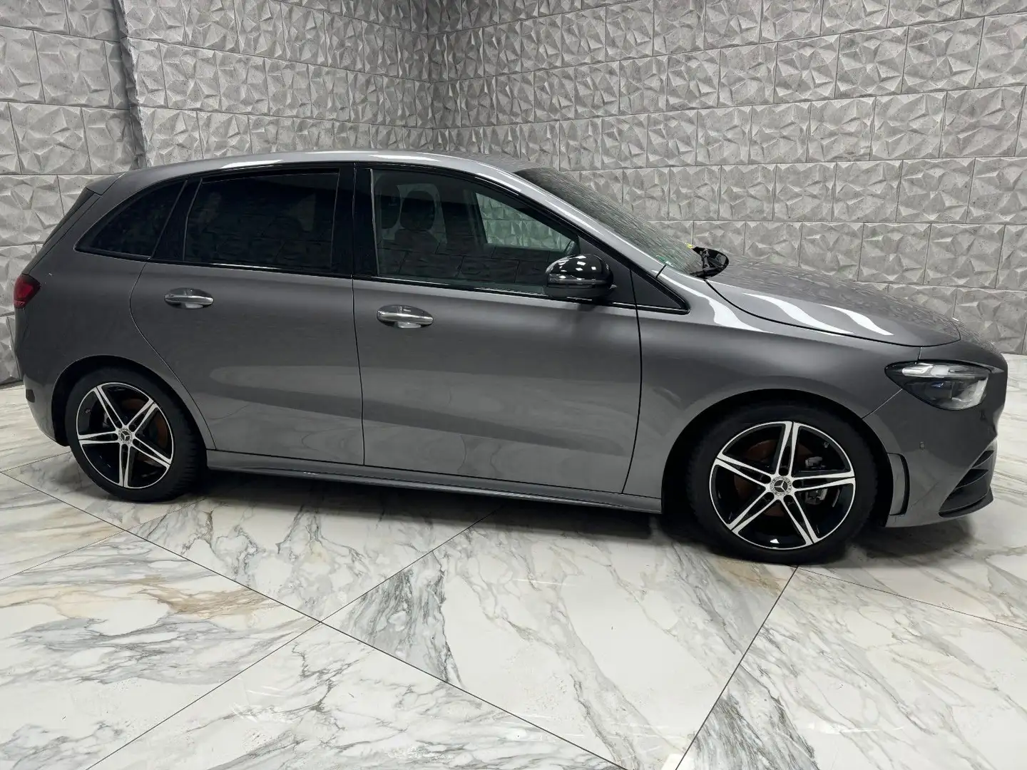 Mercedes-Benz B 250 B 200 AMG-Line. * Premium * VOLLLLLL * Grau - 2