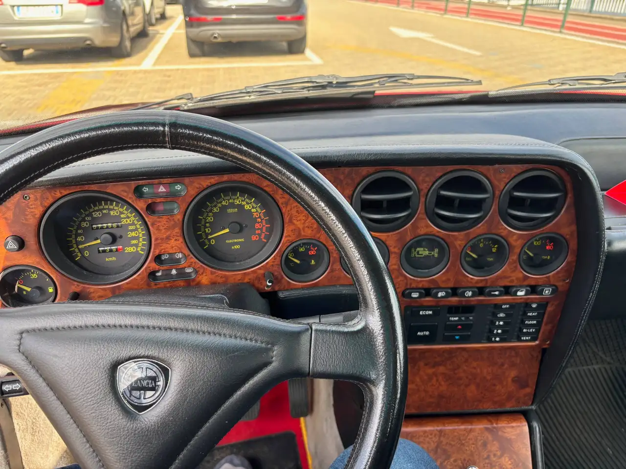 Lancia Thema 2.9 8.32 FL, foto 8