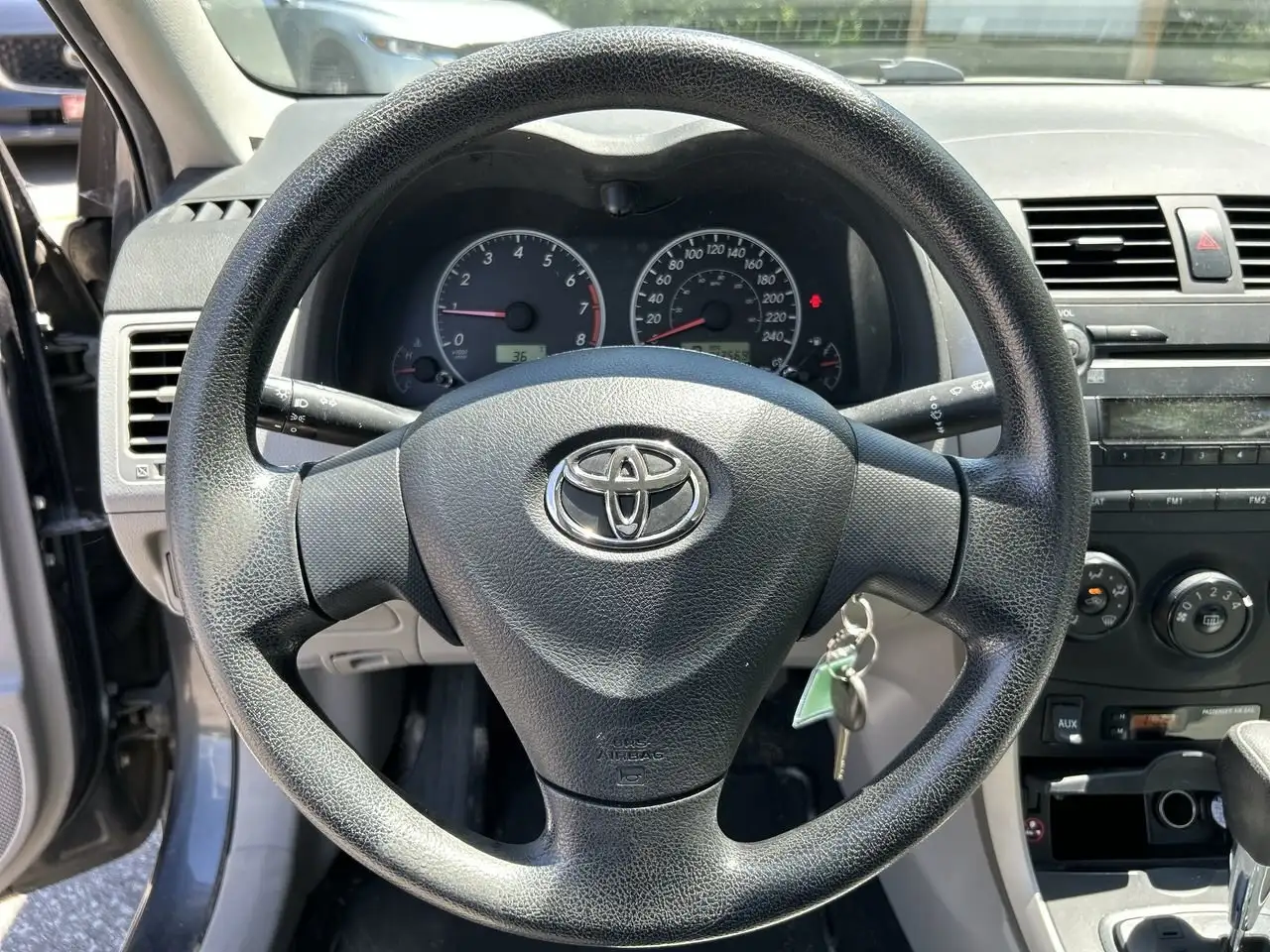 Toyota Corolla photo Toyota Corolla
