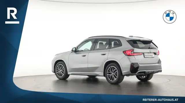 BMW X1 view 4