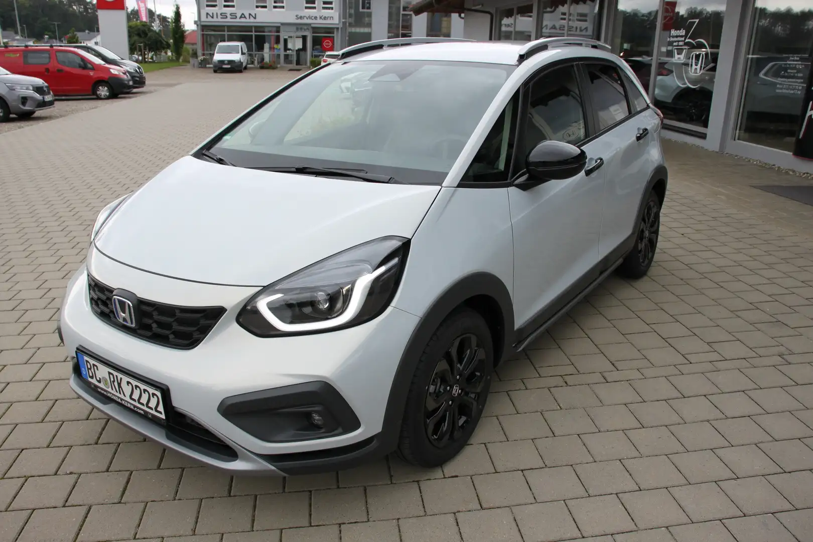 Honda Jazz 1.5 Crosstar Advance i-MMD Hybrid Weiß - 1