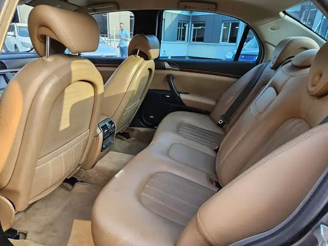 Lancia Thesis view 9