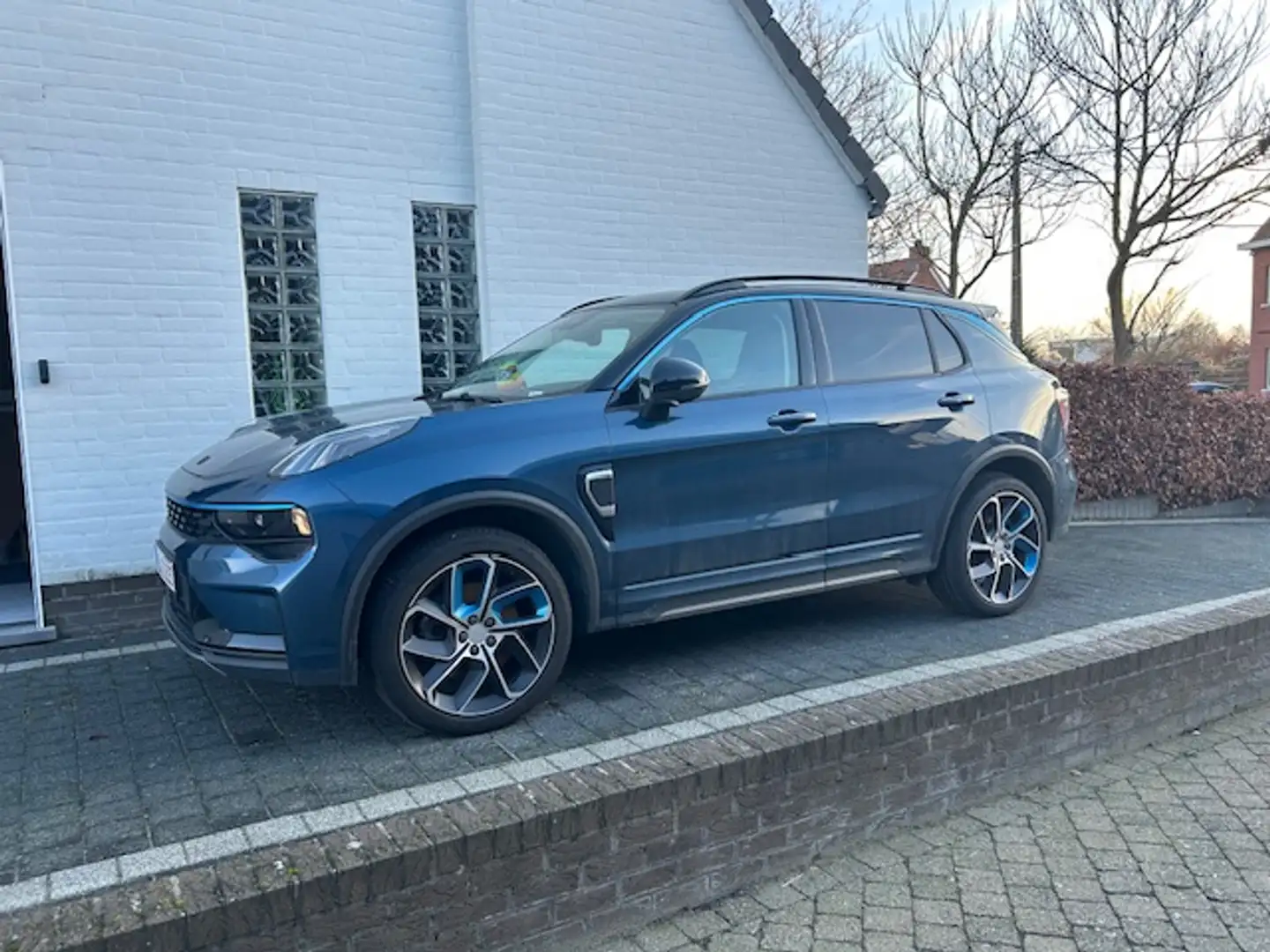 Lynk & Co 01 01 PHEV - 2