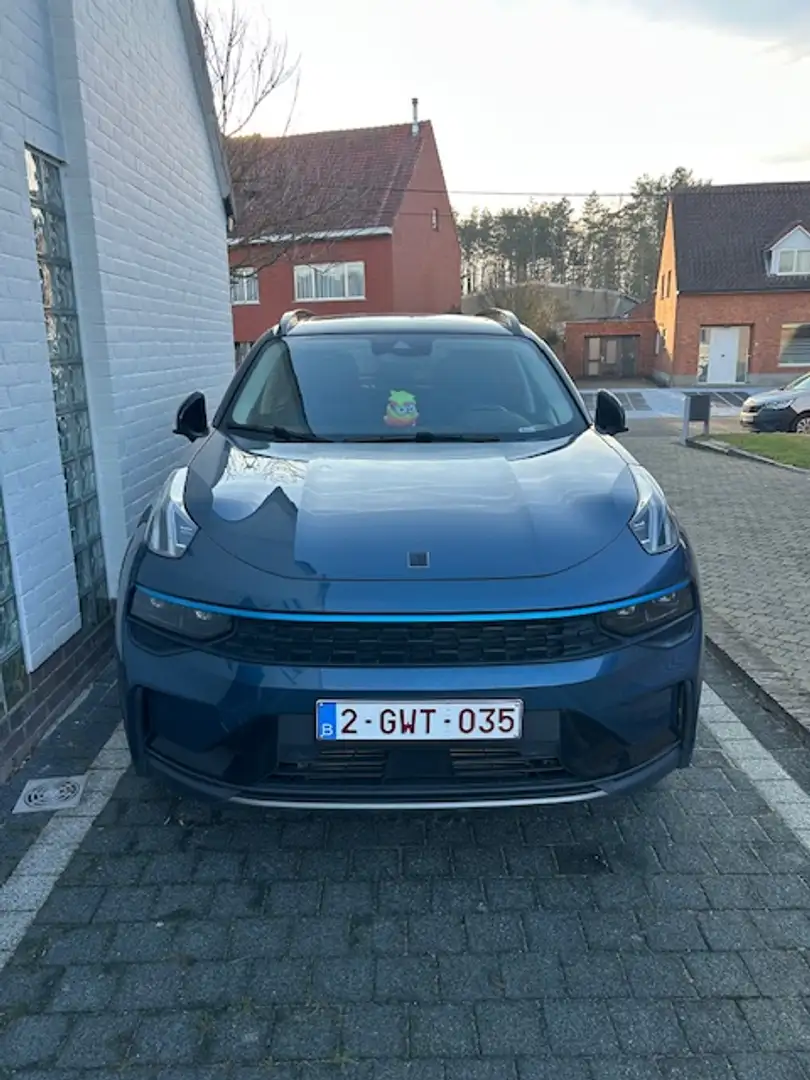 Lynk & Co 01 01 PHEV - 1